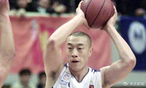 如何通过篮球训练提升自信心_2